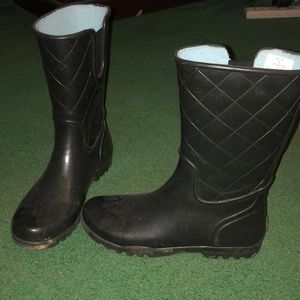 Sperry rain boots